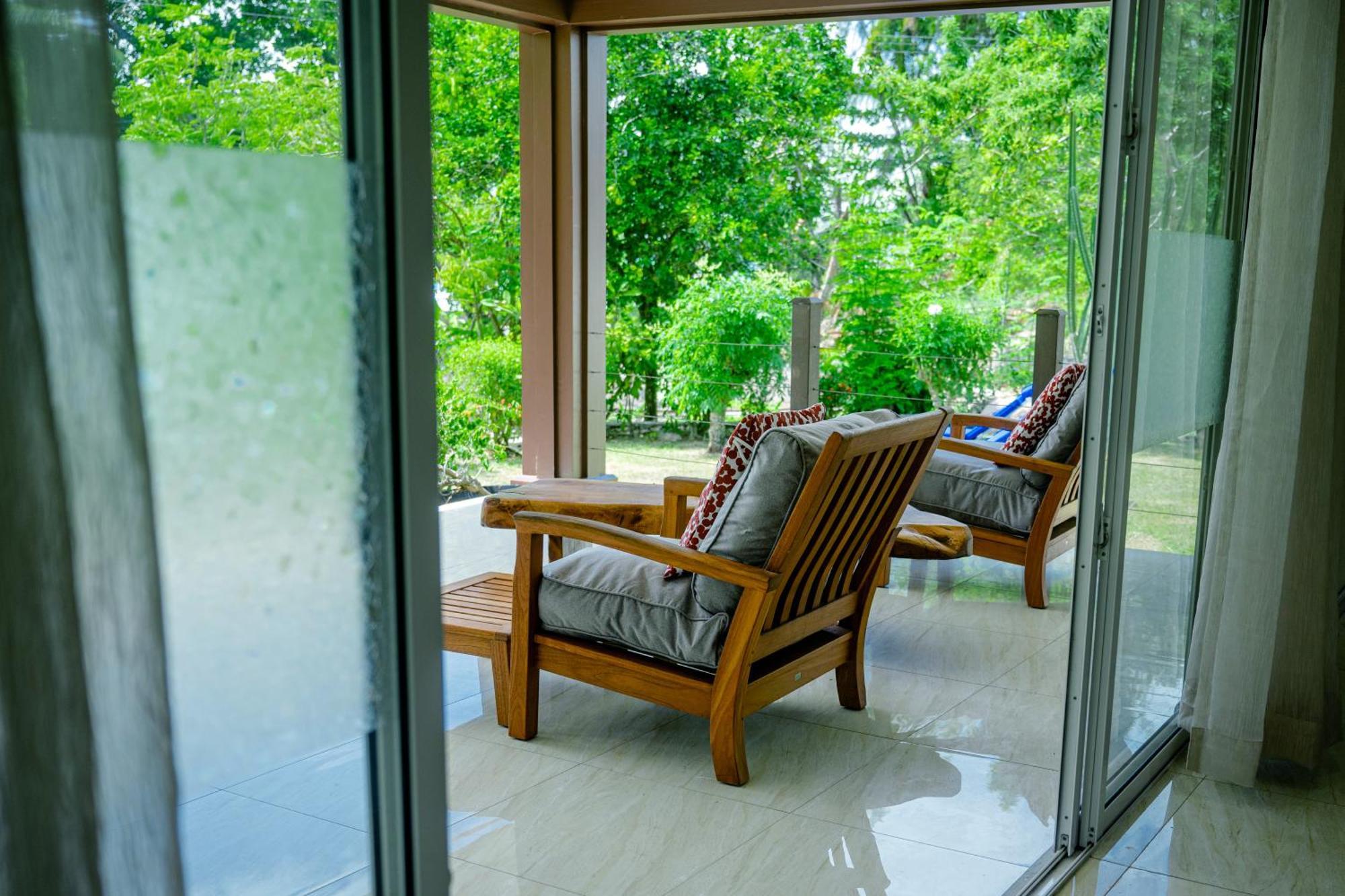 אנס לזיו Anse Boudin Chalets & Villa מראה חיצוני תמונה